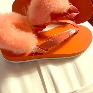 Ugg Flip Flops